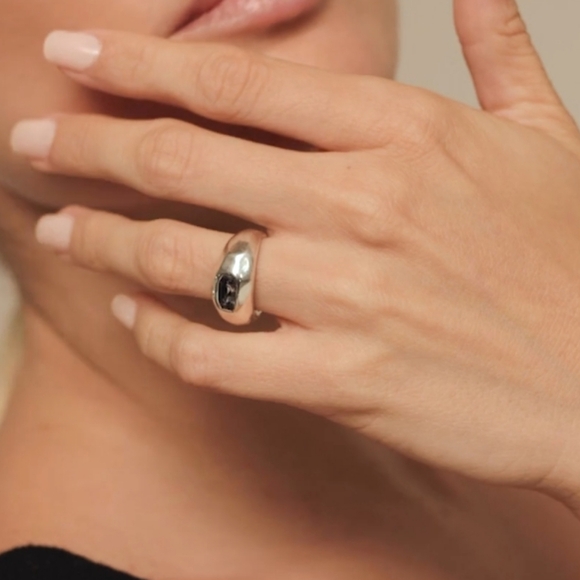 UNO de 50 Ring • SHINE ON ME • Size 7 - Picture 3 of 4